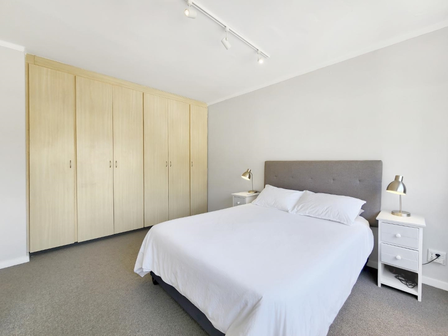 To Let 2 Bedroom Property for Rent in Gardens Western Cape